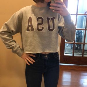 Brandy Melville one size USA cropped sweatshirt
